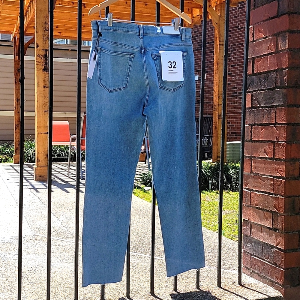 RE/DONE | High Rise 70's Straight Jeans W/Raw Hem - Picture 4 of 12
